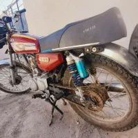 موتور سیکلت پارکینگی تمیز