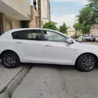 جیلی امگرند 7 rv مدل 2014 هاچبک