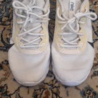 کفش نایک اصل ویتنام بدون پارگی در حدنو