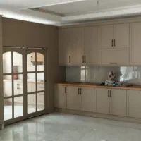 خدمات کابینت و درب و مصنوعات چوبی