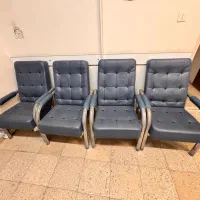 صندلی چرمی اتاق انتظار