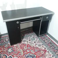 میز کامپیوتر حرفه ای