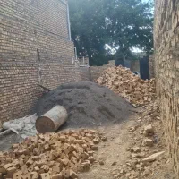 زمین چهاردیواری