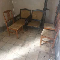 فروش ۲ عدد مبل تک نفره و ۳ عدد صندلی