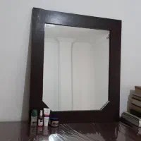 میز دراور و اینه چند کشو