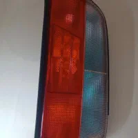 یک عدد چراغ عقب پارس