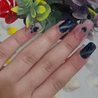 به چند مدل برای کاشت ناخن نیازمندم