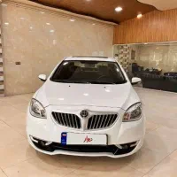 برلیانس ۳۳۰ موتور بزرگ درحد خشک
