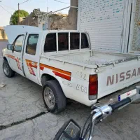 نیسان پیکاو دوکابین