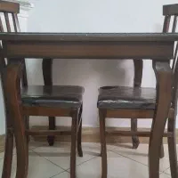 میز ناهارخوری دونفره