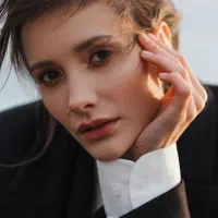 عکاسی و تیزر رایگان برای علاقه مندان مُدلینگ