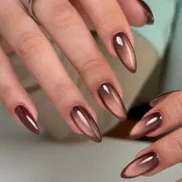 ارائه خدمات ناخن