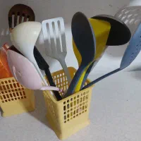 جا قاشقی|آب‌چکان و نظم‌دهنده ظروف|کرمان, |دیوار