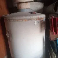 آب گرم کن مخزنی ۱۹۰ لیتری