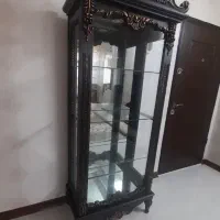 فروش فوری ویترین چوبی شیک درحد نو|بوفه، ویترین، کنسول|شهرضا, |دیوار