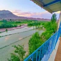 سوییت سوئیت خانه مسافر دهکده کلات نادری