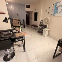 صندلی ناخن در آموزشگاه تخصصی|اجارهٔ دفتر کار، اتاق اداری، مطب|اصفهان, رحیم‌آباد|دیوار