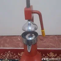 آبمیوه گیری دستی