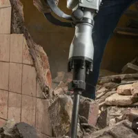 بنای کاشی کاری سرامیک دیوار چینی تخریب ب پیکور چاه|خدمات پیشه و مهارت|سمنان, |دیوار