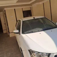 یک عدد دنا ویک عدد مزدا کارا 20000 فروشی|خودرو سواری و وانت|قرچک, میرزائی جنوبی|دیوار