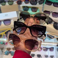 عینک های آفتابی زیباروازماخریداری کنین