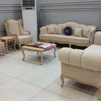 نیازمند فروشنده مبلمان