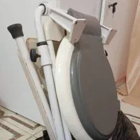توالت فرنگی در حد نو