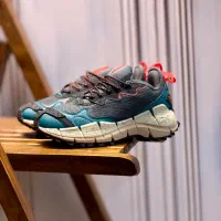 کتونی ریبوک vibram آبی