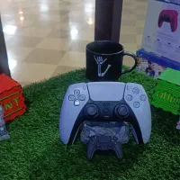 دسته PS5 بشدت تمیز و کم کارکرد در حد آکبند