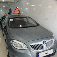 برلیانس۳۳۰ اتوماتیک
