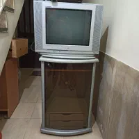 تلویزیون LG گیرنده دیجیتال maxeeder و میز تلویزیون|تلویزیون و پروژکتور|تهران, افسریه جنوبی|دیوار