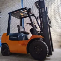 خدمات تخصصی برق لیفتراک