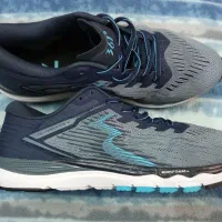 کفش اسپرت۳۶۱