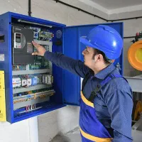 نیازمند تکنسین آسانسور مقیم و گردشگری