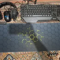 وسایل کامپیوتر کیبرد موس هدفون و پدل rgb