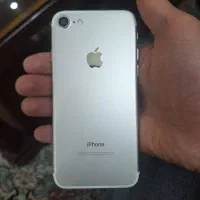 آیفون۷ تمیز درجه یک لاکاغذی