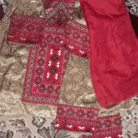 لباس بلوچی همراه با شال