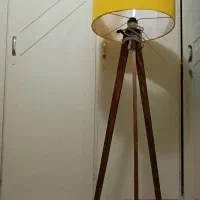 چراغ خواب پایه چوبی