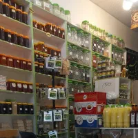 عطاری برگ|خوردنی و آشامیدنی|قم, در بهشت|دیوار