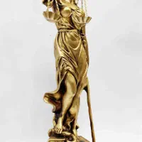 وکیل پایه یک دادگستری و مشاور حقوقی