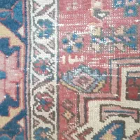 فرش کناره قدیمی نخ نما شده|فرش|تبریز, |دیوار