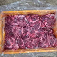 گوشت صورت گوساله . گوشت خالص