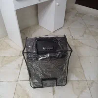 یک عدد چمدان|کیف، کفش، کمربند|قم, براسون|دیوار