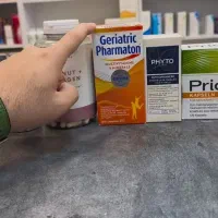 تهیه کننده نسخه های دارویی-محصولات بهداشتی هستم