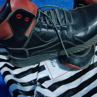 نیم بوت چرم|کیف، کفش، کمربند|زنجان, |دیوار