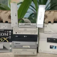 سی دی رام و فلاپی(نوستالوژی)|قطعات و لوازم جانبی رایانه|نجفآباد, یزدانشهر|دیوار