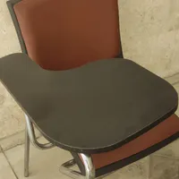 صندلی آموزشی دسته دار