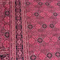 فرش نگین مشهد ۶ متره و ۹ متره بهترین کیفیت و نو|فرش|مشهد, ایثار|دیوار