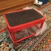 چهارپایه فلزی