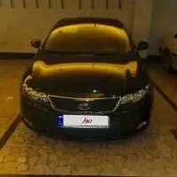 کیا سراتو ۲۰۱۰ بدون رنگ